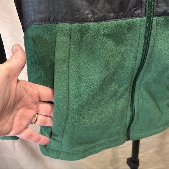 Columbia Kids' Green and Black Performance Jacket - Picture 4 of 5